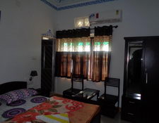 The Royal Lake View Villa